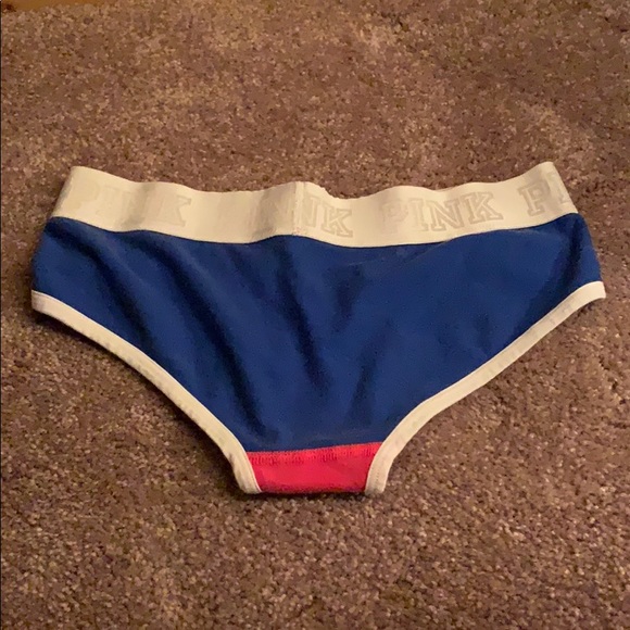 Pink pantys - Picture 2 of 2